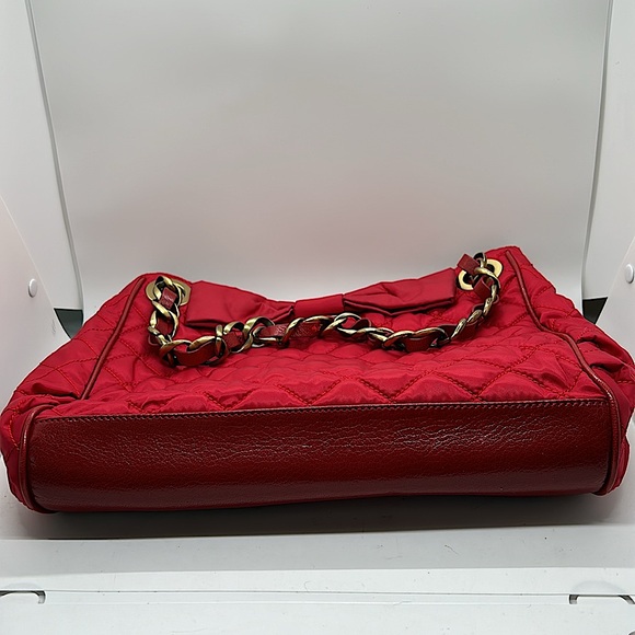 Moschino Fire Engine Red Quilted Bow Chain Handles Handbag Purse 🌺🌺 - Picture 4 of 8